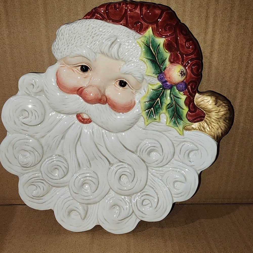 Fitz and Floyd Santa plate